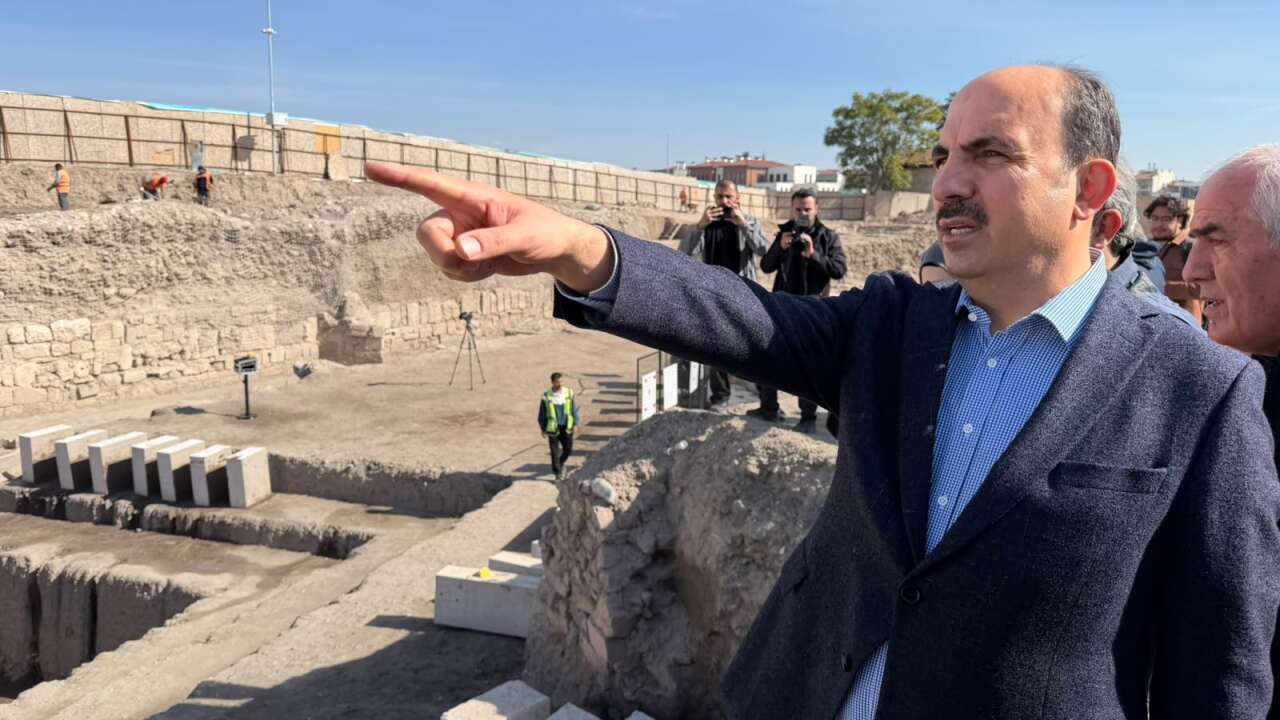 Konya'da tarihin kapısı aralandı! 25 metrelik dev yapı gün yüzüne çıktı 1